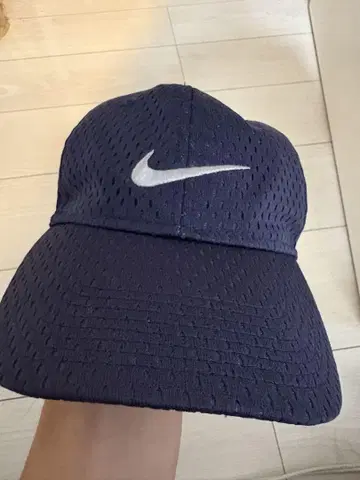 NIKE 90s 캡
