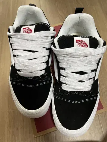 vans 뉴스쿨 27cm 새상품급 박스 있음
