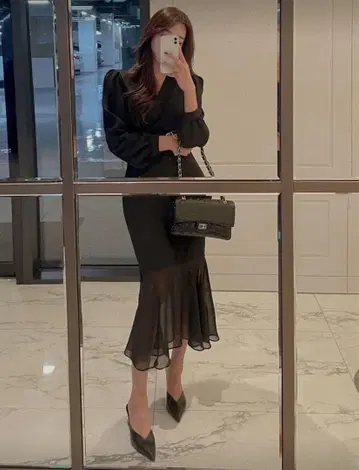 블랙 롱 원피스 긴팔 비침