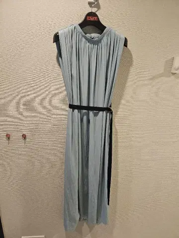allureville 개더 원피스