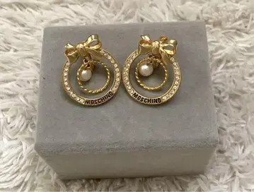 MOSCHINO 모스키노 리본형 귀걸이