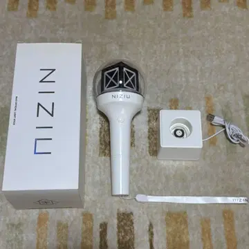NiziU 응원봉