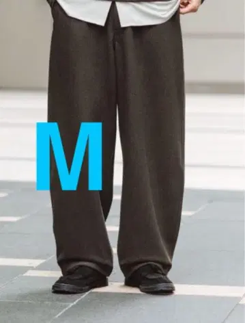 UNIQLO U 브러쉬드 맨투맨 와이드 팬츠 브라운 M