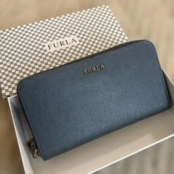 FURLA 그레이 가죽 장지갑 박스 포함