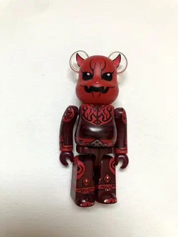 베어브릭 모모타로스 전왕 우라