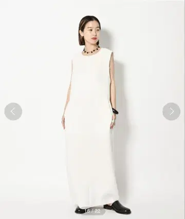 시티샵 TRICKER FRONT ZIP DRESS