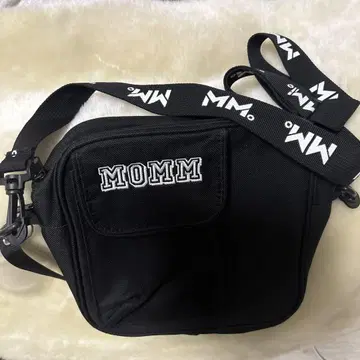 모닝구무스메. 20 숄더백 블랙