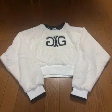 GYDA 플리스 크롭 맨투맨 화이트