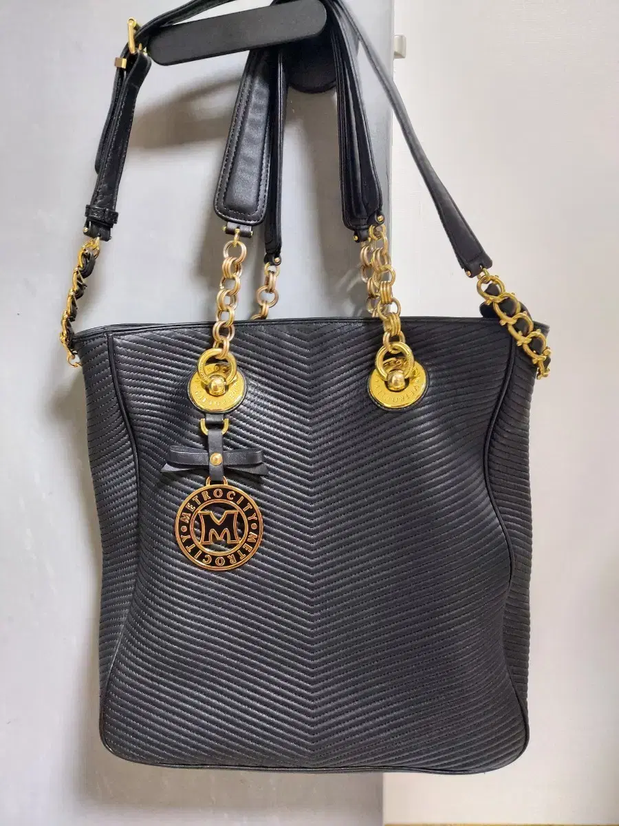 METROCITY 메트로시티 Authentic Metrocity tote shoulder bag on