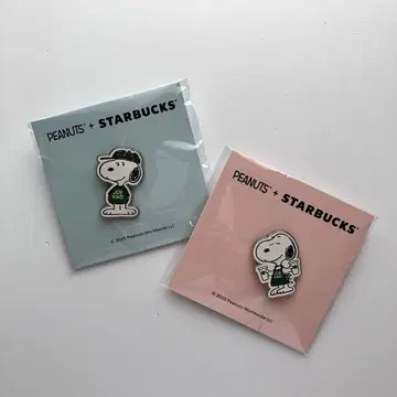 PEANUTS + 스타벅스 스누피 핀 배지