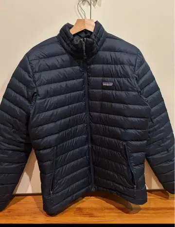 patagonia 다운 스웨터 M 네이비