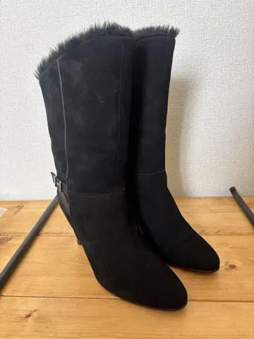 unifry 블랙 스웨이드 부츠 24cm