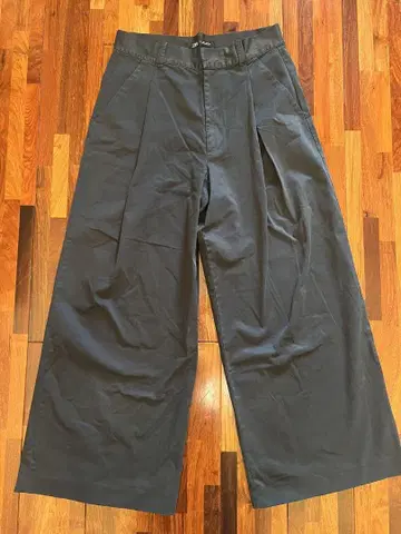 새상품급 ZARA 블랙 와이드 팬츠 L 사이즈