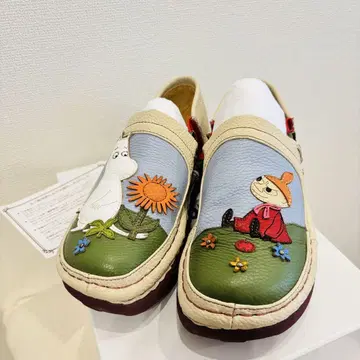 새상품 박스형 소가죽 에스타시온 무민 리틀미이 신발 23~23.5cm