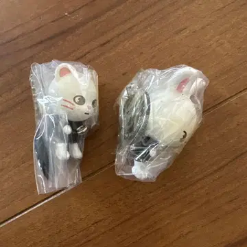 skzoo 집게로 집어 연결하는 마스코트 리노 현진 2개 세트