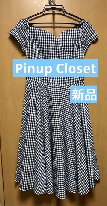 Pinup Closet 네이비와 화이트의 체크 무늬 원피스