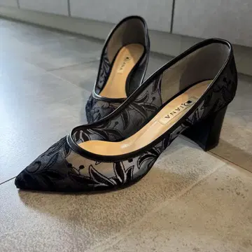 다이애나 펌프스 자수 튤 청키힐 24cm