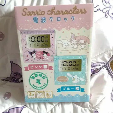 Sanrio 캐릭터 전파 시계 미개봉