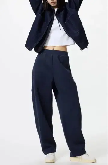 UNIQLO 드라이 맨투맨 커브 팬츠