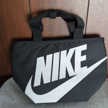NIKE 나이키 런치 토트백