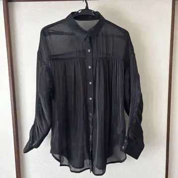 [ 미사용 새상품 ] PAGEBOY 요철 시어 셔츠