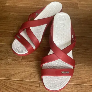 사이 Crocs 크로스 스트랩 샌들 레드 W6 23cm