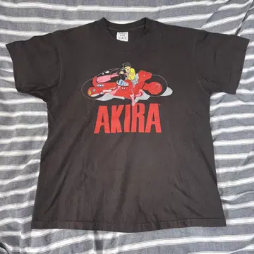 AKIRA 아키라 WILD OATS 티셔츠 XL 사이즈