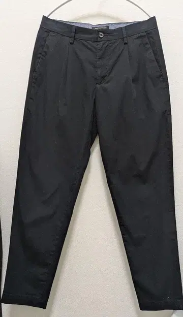 BANANA REPUBLIC 블랙 치노 팬츠