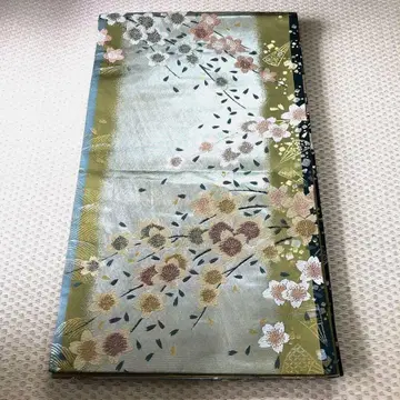 벚꽃 꽃무늬 후쿠로 오비, 골드 컬러와 그린 컬러가 물결치는 듯 아름다운