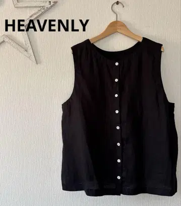 미사용품 HEAVENLY 슬리브리스 블랙 상의