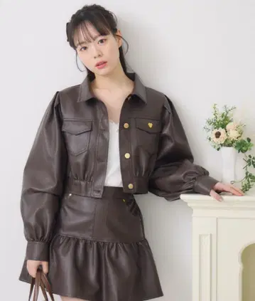 ems 다크 브라운 크롭 자켓