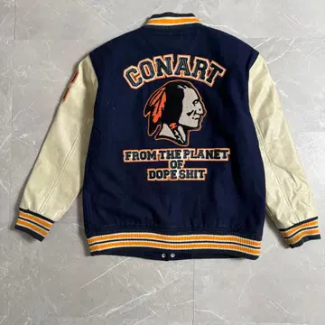 바시티 자켓 코나트 CONART M 사이즈