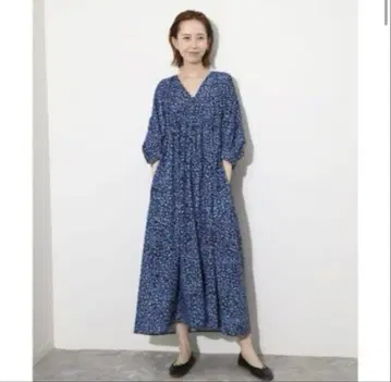 SLOBE IENA 스몰 리프 V넥 돌먼 원피스