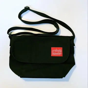 Manhattan Portage 블랙 숄더백