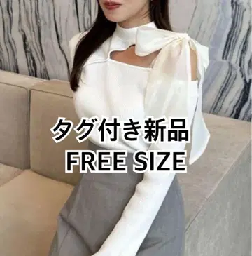 dazzlin 원숄더 리본 니트탑 화이트