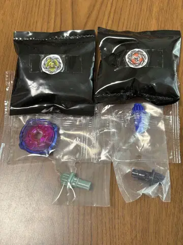 베이블레이드 X 고래 웨이브 레온 크레스트