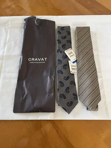 CRAVAT 넥타이 2개 세트