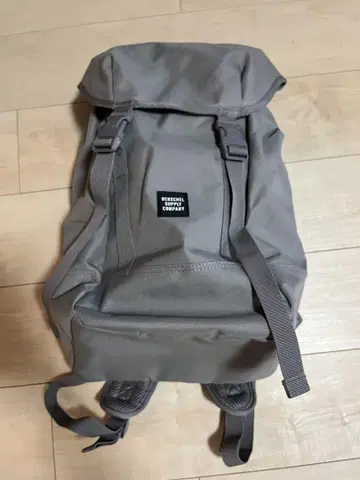 택 포함 미사용 새상품 Herschel 백팩 24L