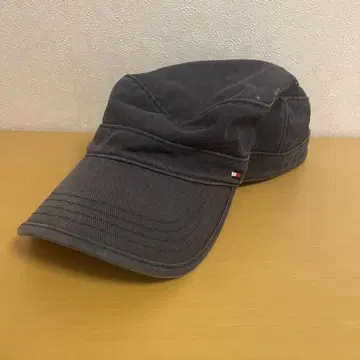 TOMMY HILFIGER 캡
