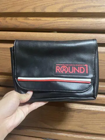 ROUND1 직원용 파우치