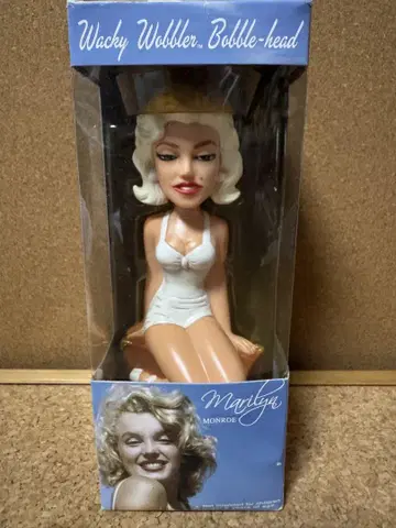 FUNKO 마릴린 몬로 보블헤드 피규어