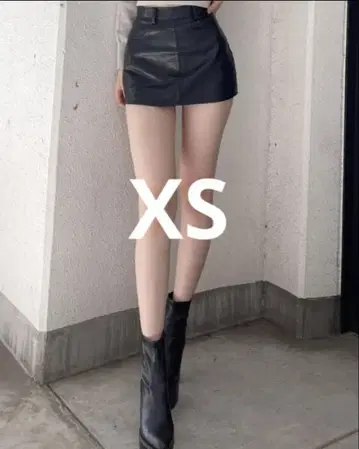GYDA 인조 가죽 스커트 라이크 숏팬츠 XS