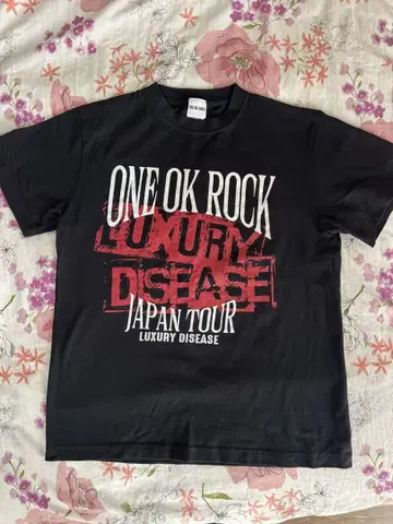 ONE OK ROCK Luxury Disease 티셔츠