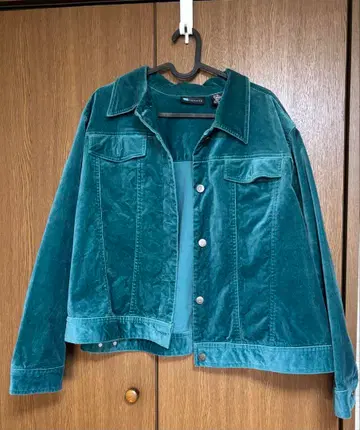 relativity 벨로아 자켓 새상품급