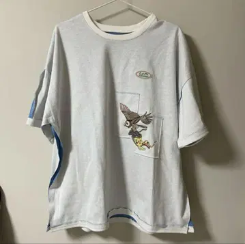 레프트 얼론 T셔츠