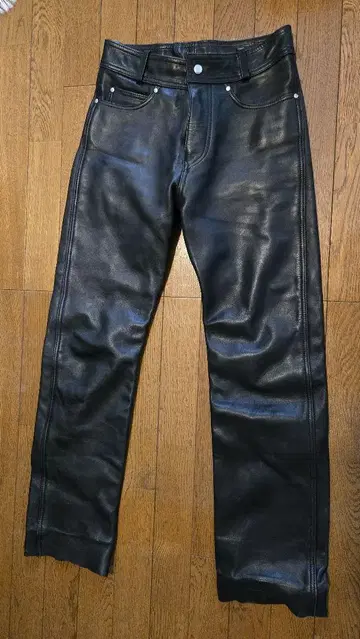 [중고] HarleyDavidson 가죽 팬츠 사이즈 29