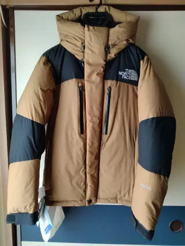 THE NORTH FACE 바르톨로 다운 자켓