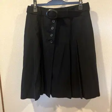 내추럴 뷰티 블랙 플리츠 스커트 무릎 기장 13호