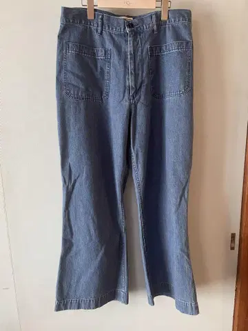 TIGRE BROCANTE 티글브로칸테 데님 플레어 팬츠