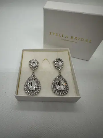 STELLA BRIDAL 크리스탈 드롭 귀찌
